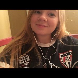 Meet your Posher, Shae